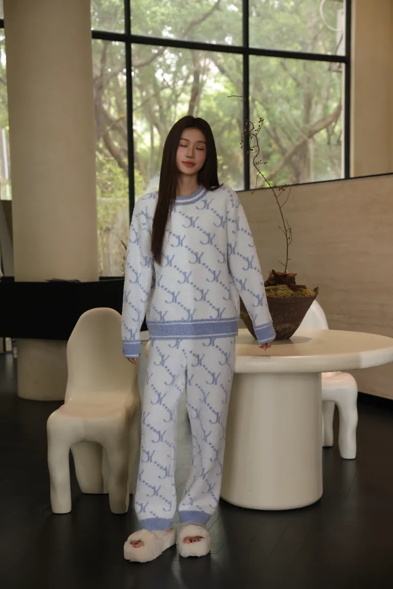 Pyjamas ຂົນແກະອ່ອນສໍາລັບແມ່ຍິງ Pyjamas ຂົນແກະອ່ອນສໍາລັບແມ່ຍິງ